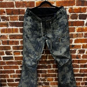 Roxy snowboarding pants